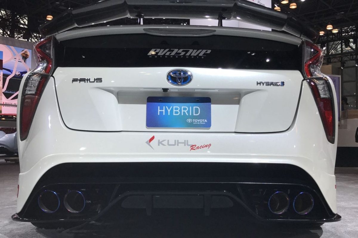 TOYOTA PRIUS