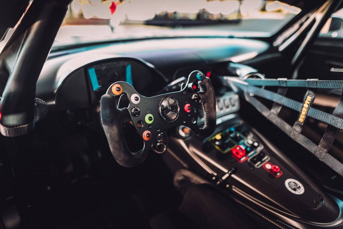 MERCEDES-AMG GT
