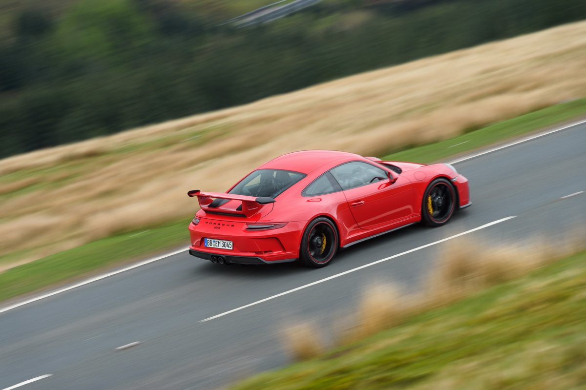 PORSCHE 911