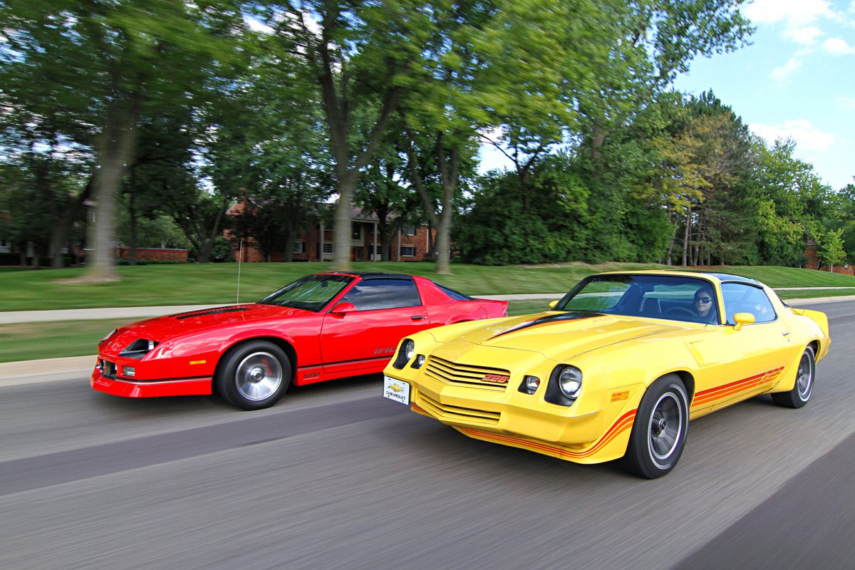 FORD MUSTANG