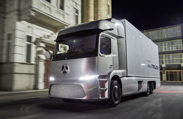 Gyártásban a Mercedes villany-teherautója