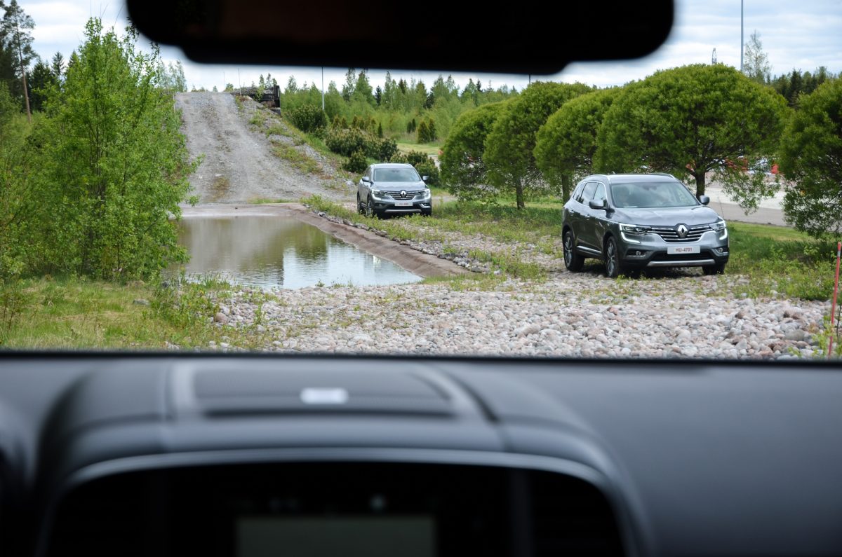 RENAULT KOLEOS