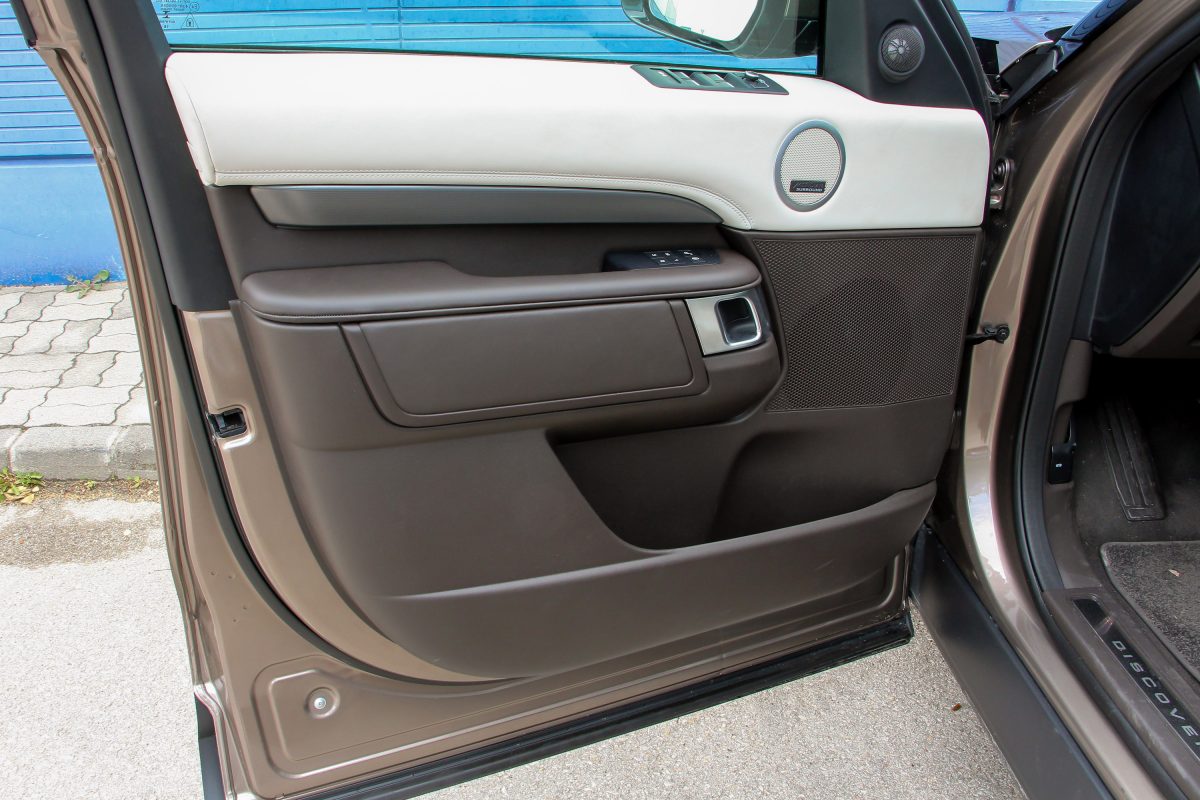 LAND ROVER DISCOVERY