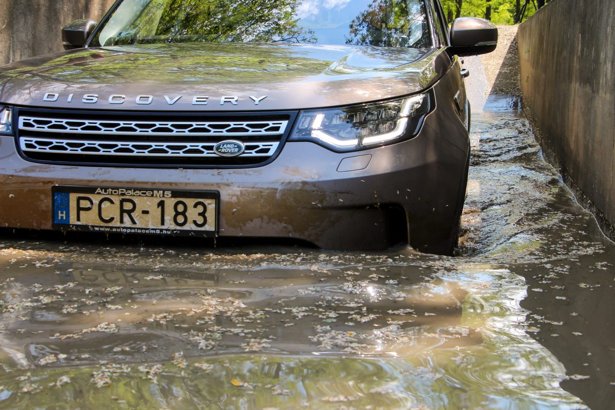 LAND ROVER DISCOVERY