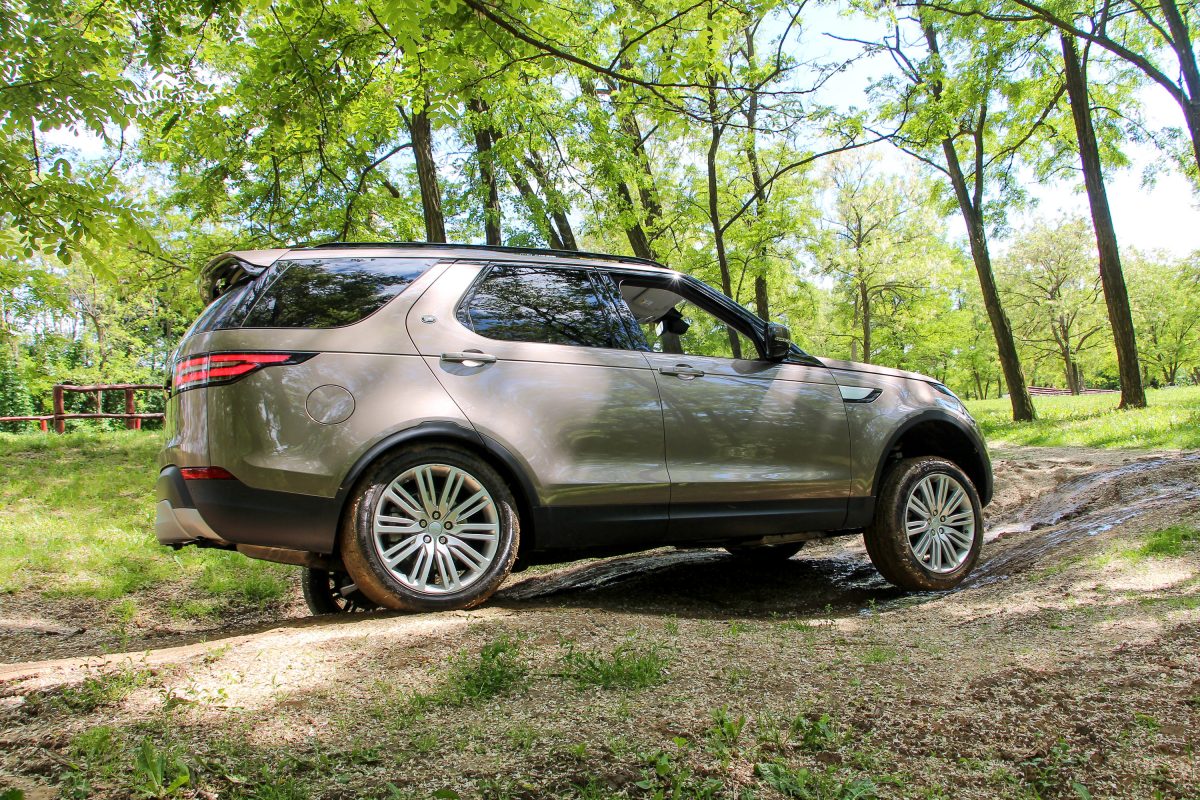 LAND ROVER DISCOVERY