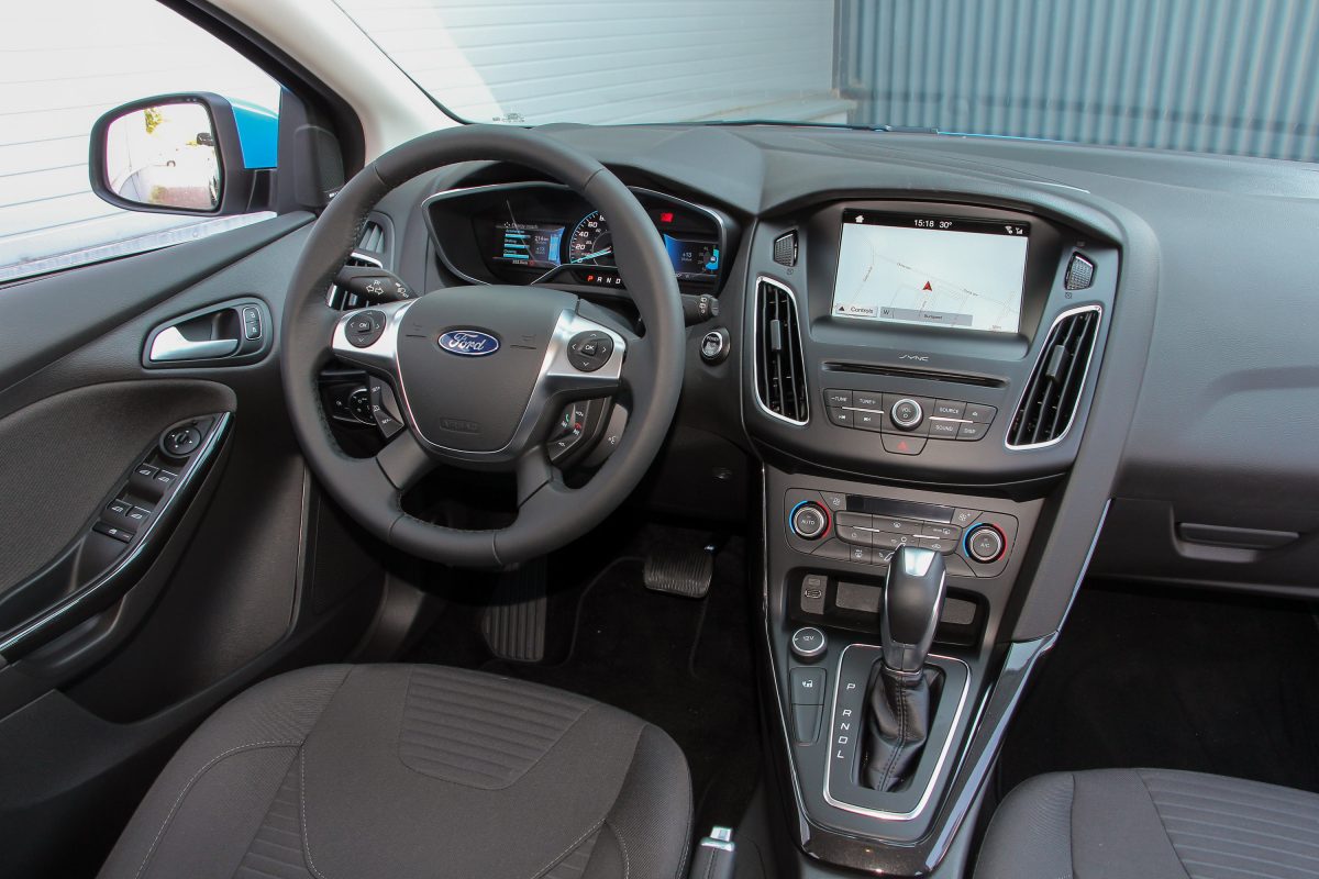 FORD FOCUS