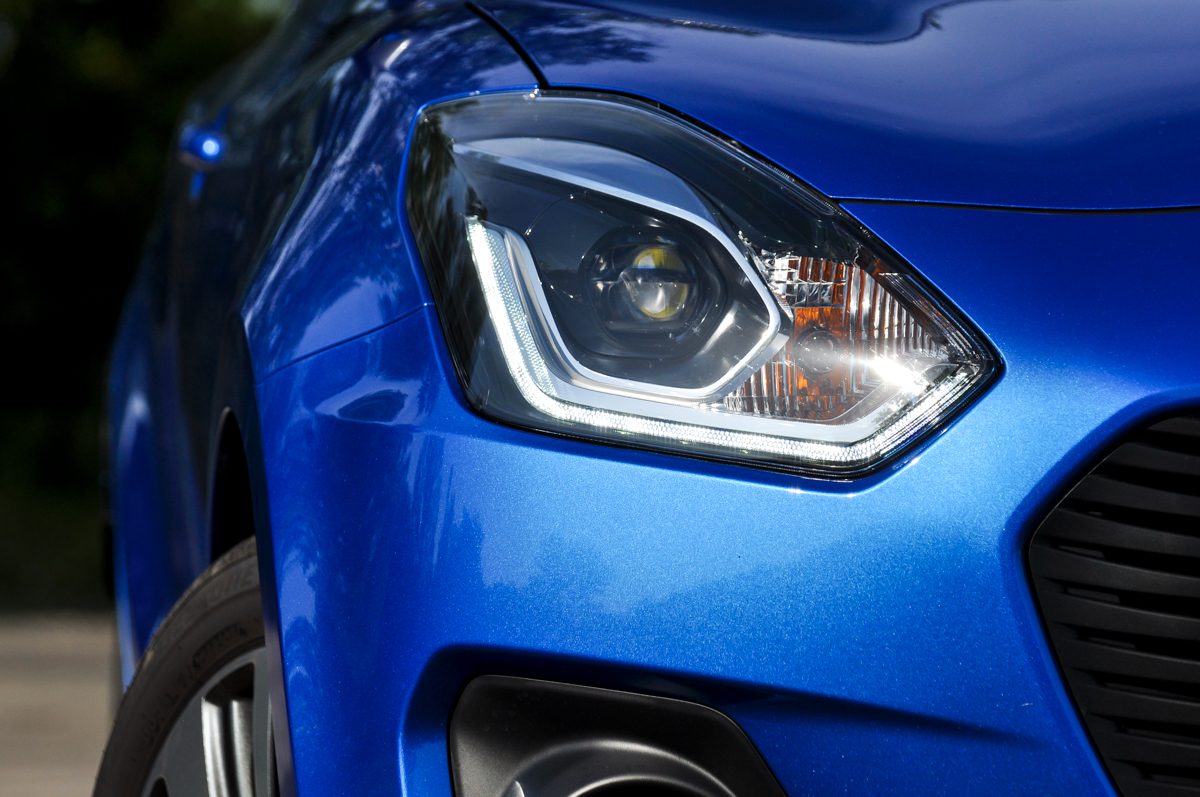 SUZUKI SWIFT