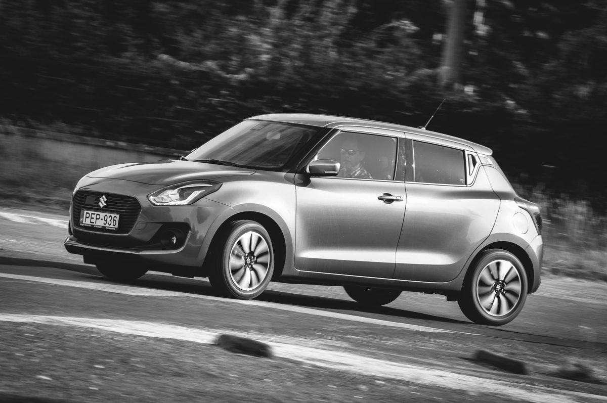 SUZUKI SWIFT