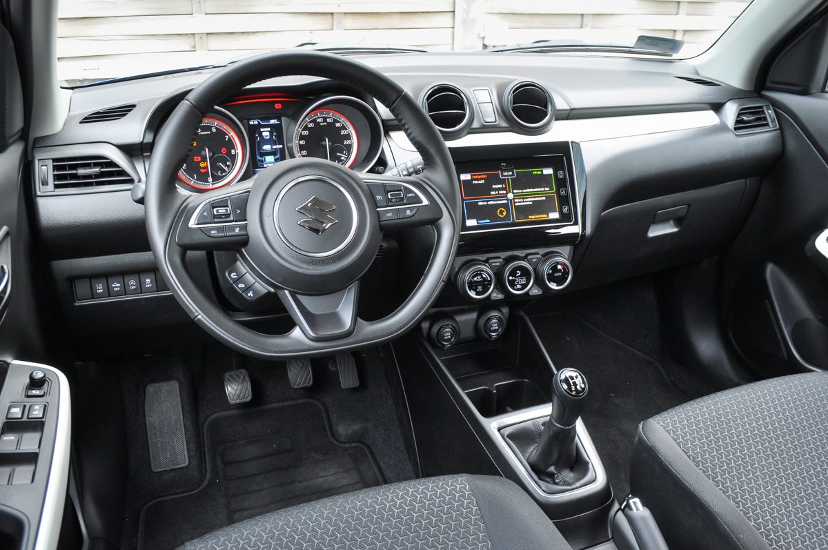 SUZUKI SWIFT