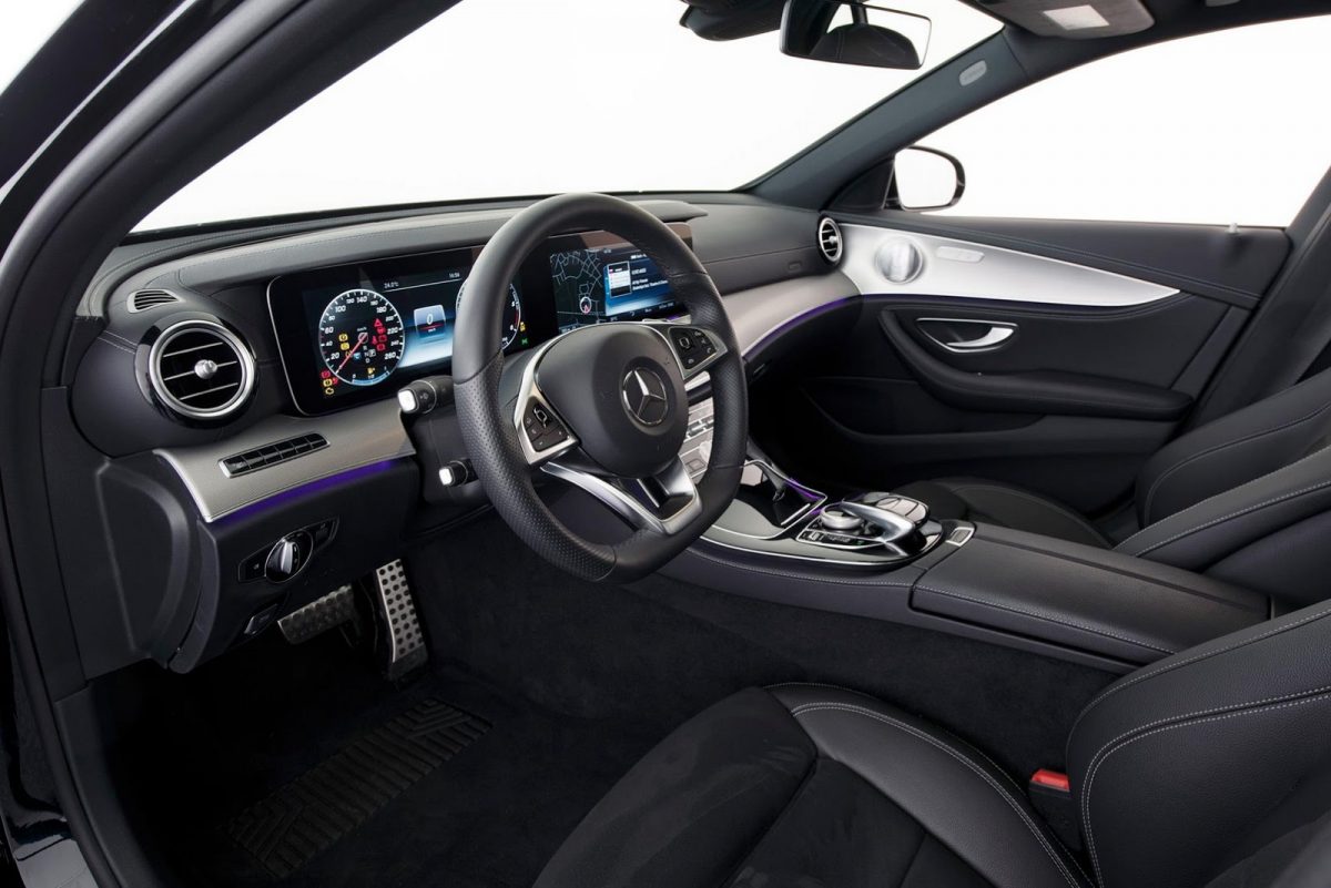 MERCEDES-BENZ