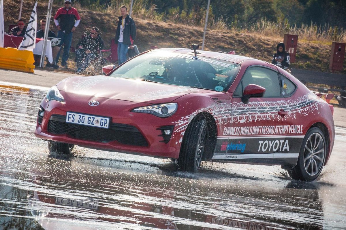 TOYOTA GT86
