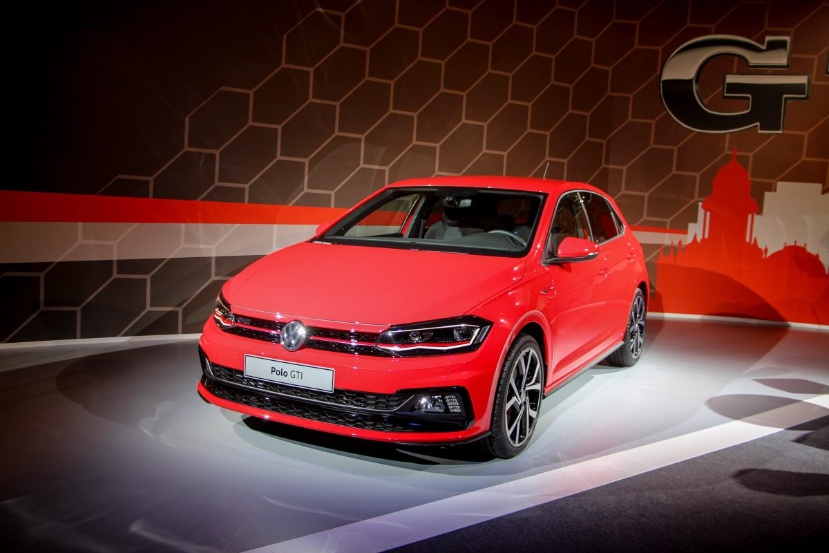 VOLKSWAGEN POLO