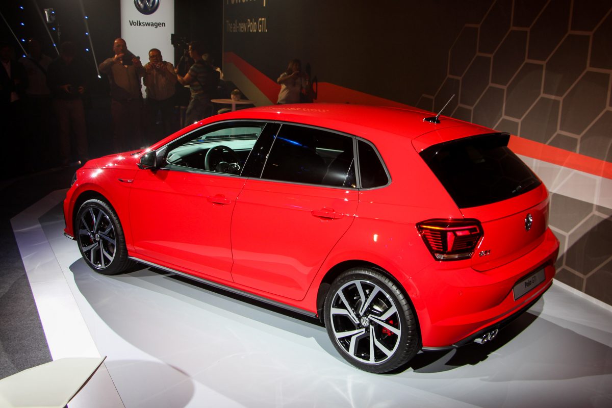 VOLKSWAGEN POLO