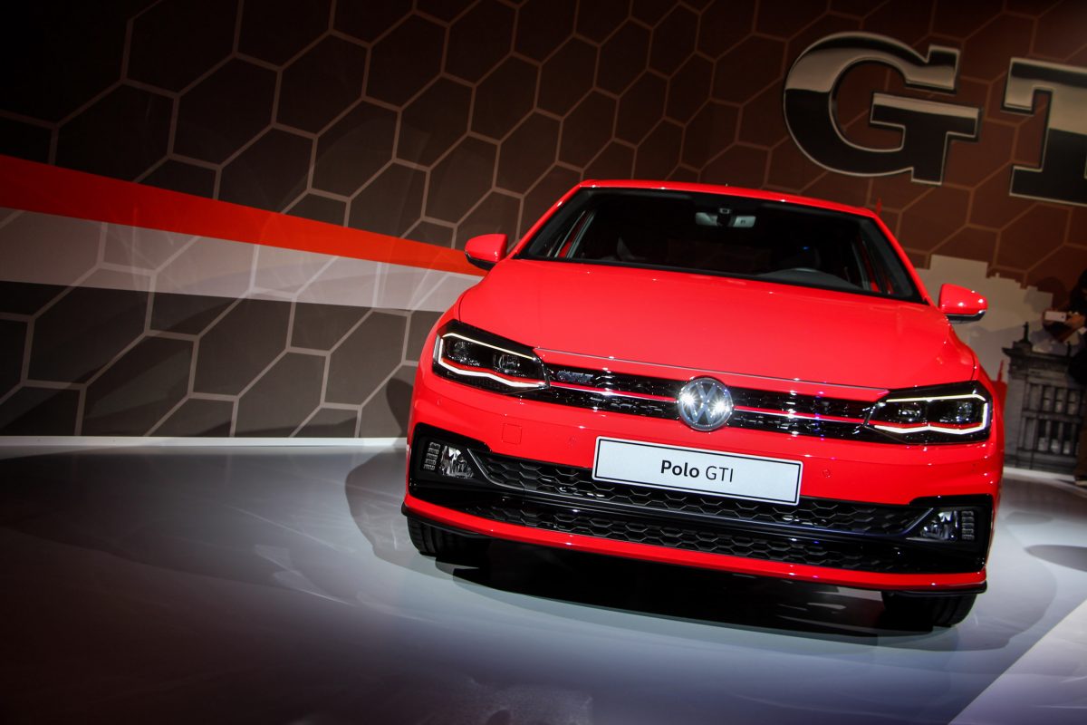 VOLKSWAGEN POLO