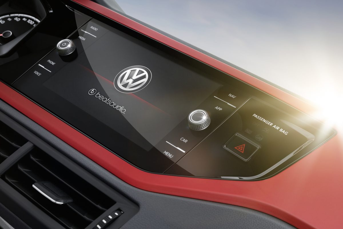 VOLKSWAGEN POLO