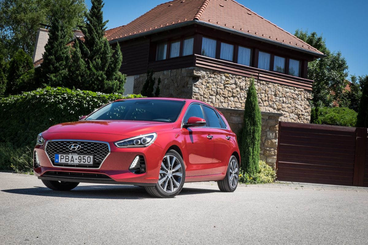 HYUNDAI I30