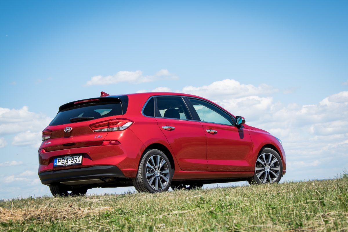 HYUNDAI I30