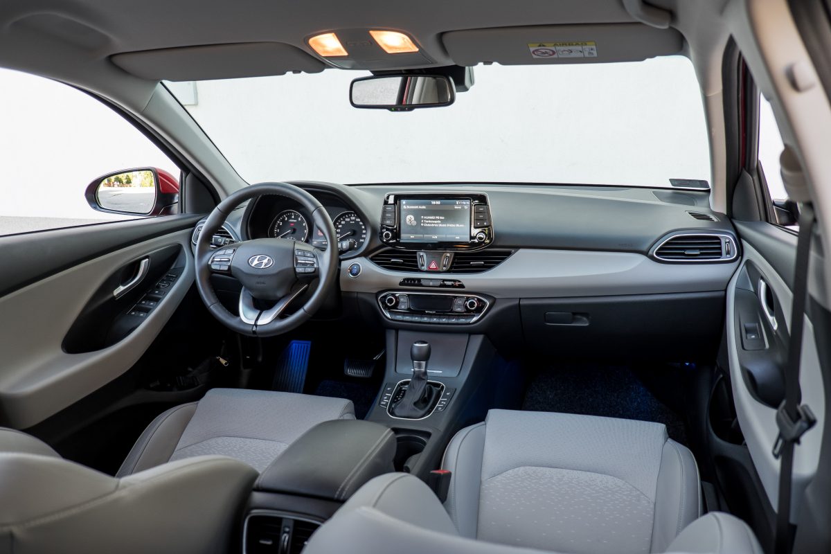 HYUNDAI I30