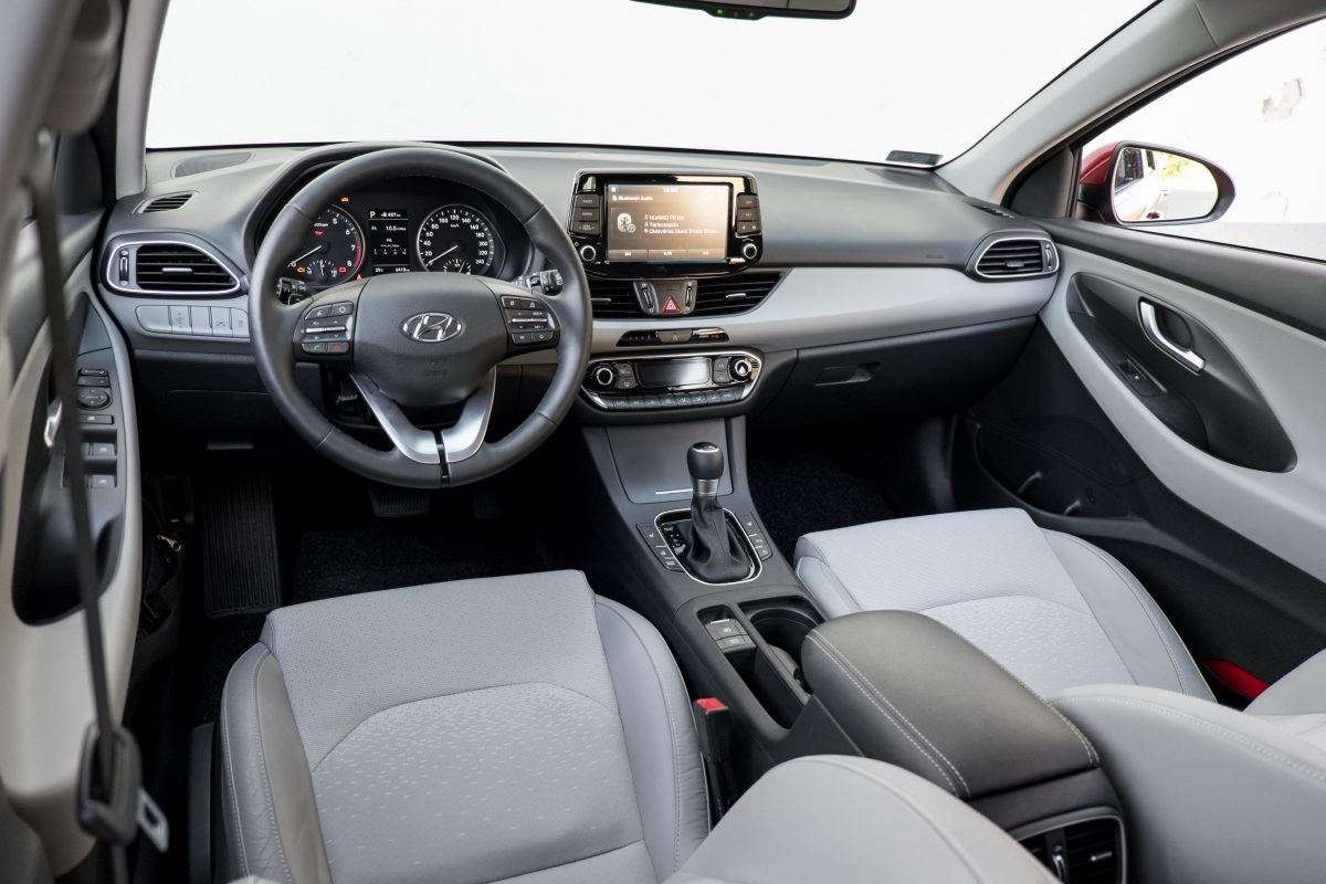 HYUNDAI I30