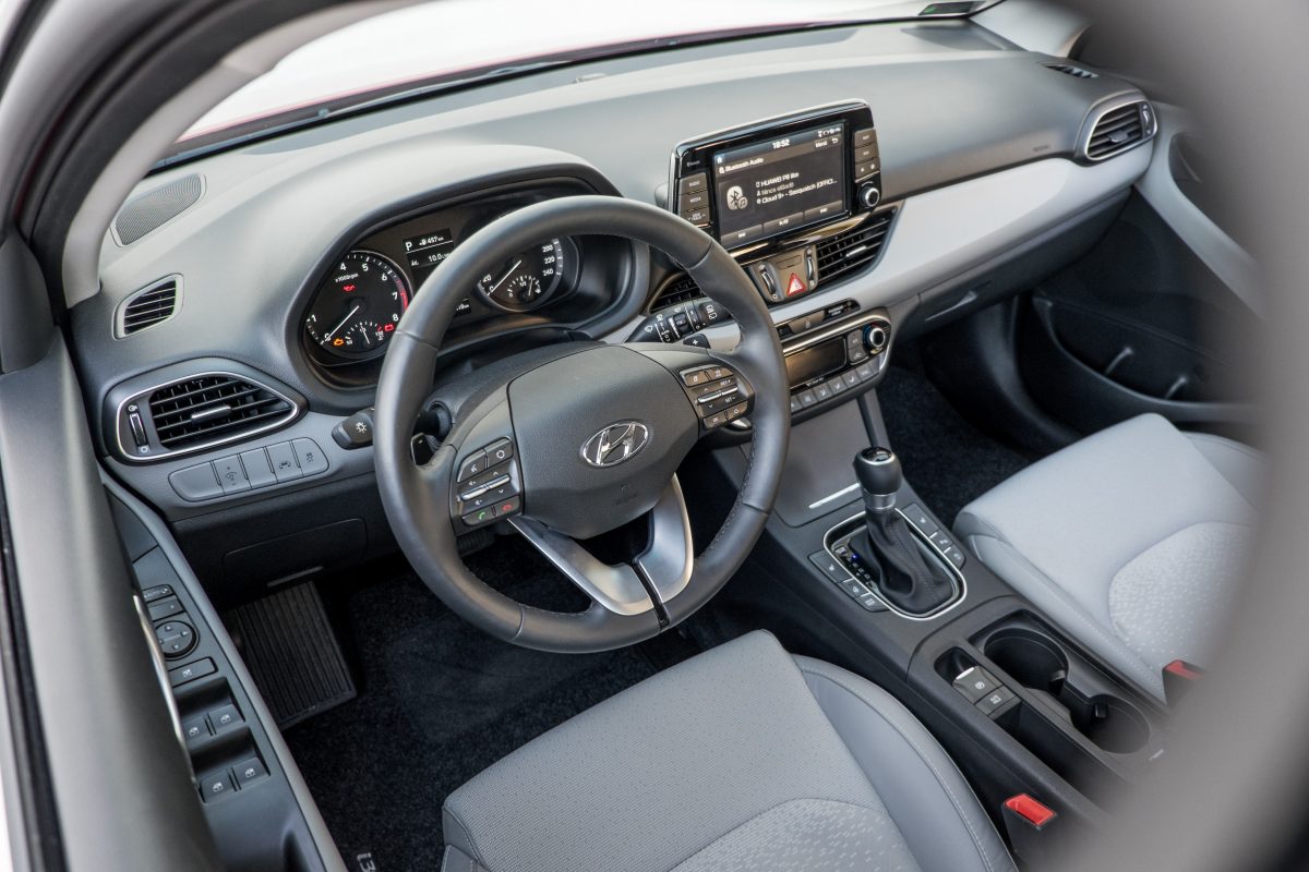 HYUNDAI I30