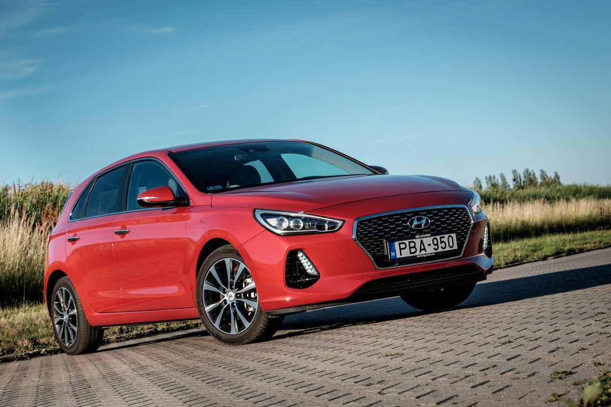 HYUNDAI I30
