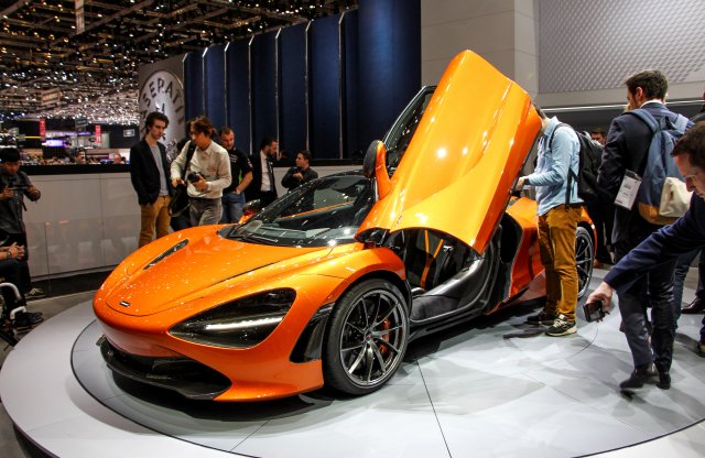 720 lóerő és drift mód az új McLarenben