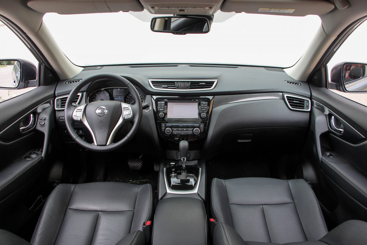 NISSAN X-TRAIL