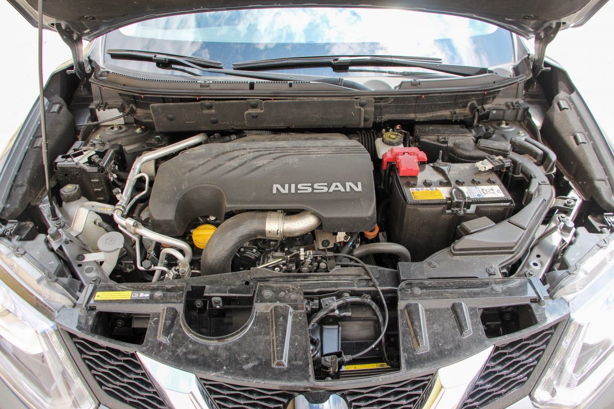 NISSAN X-TRAIL
