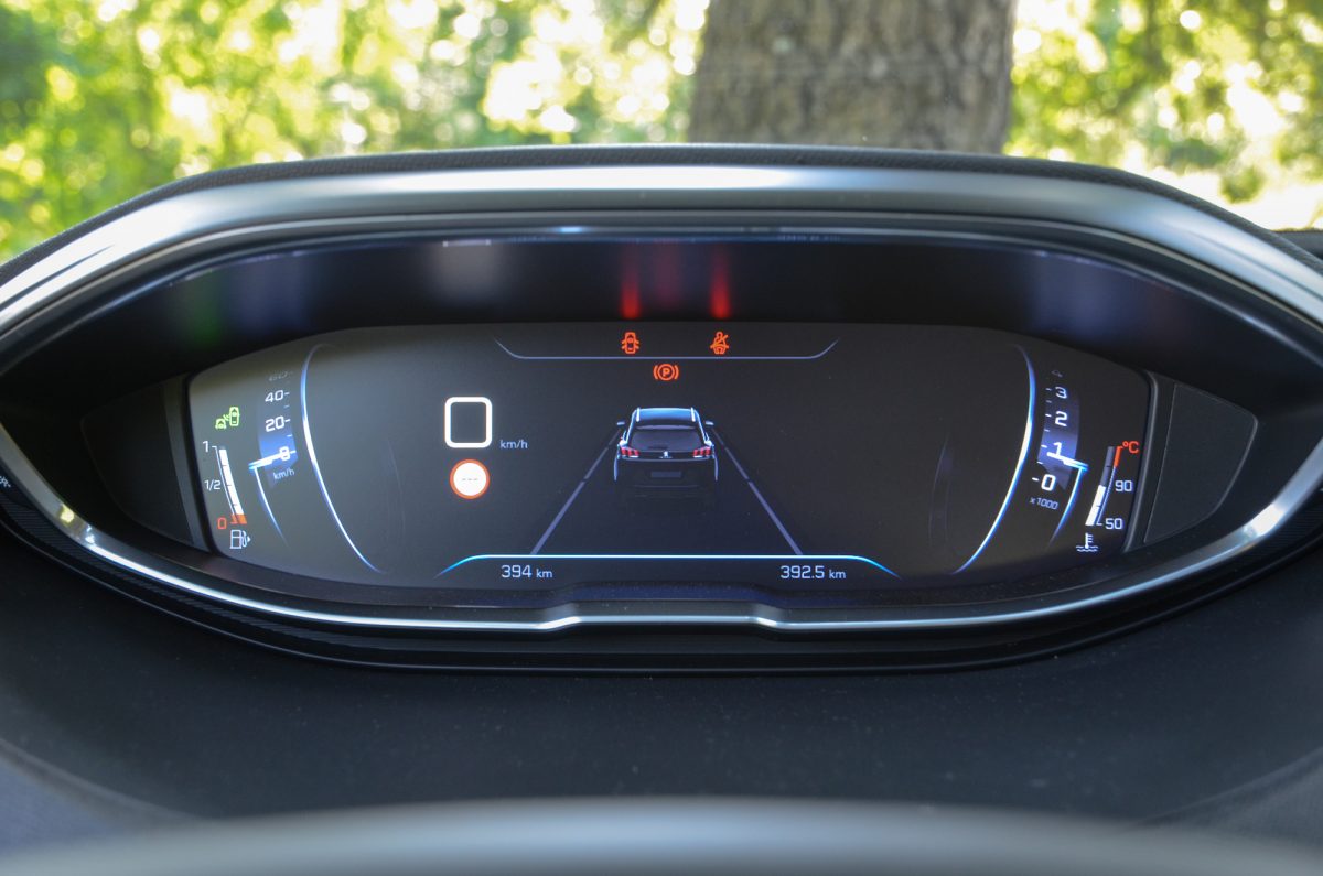 PEUGEOT 5008
