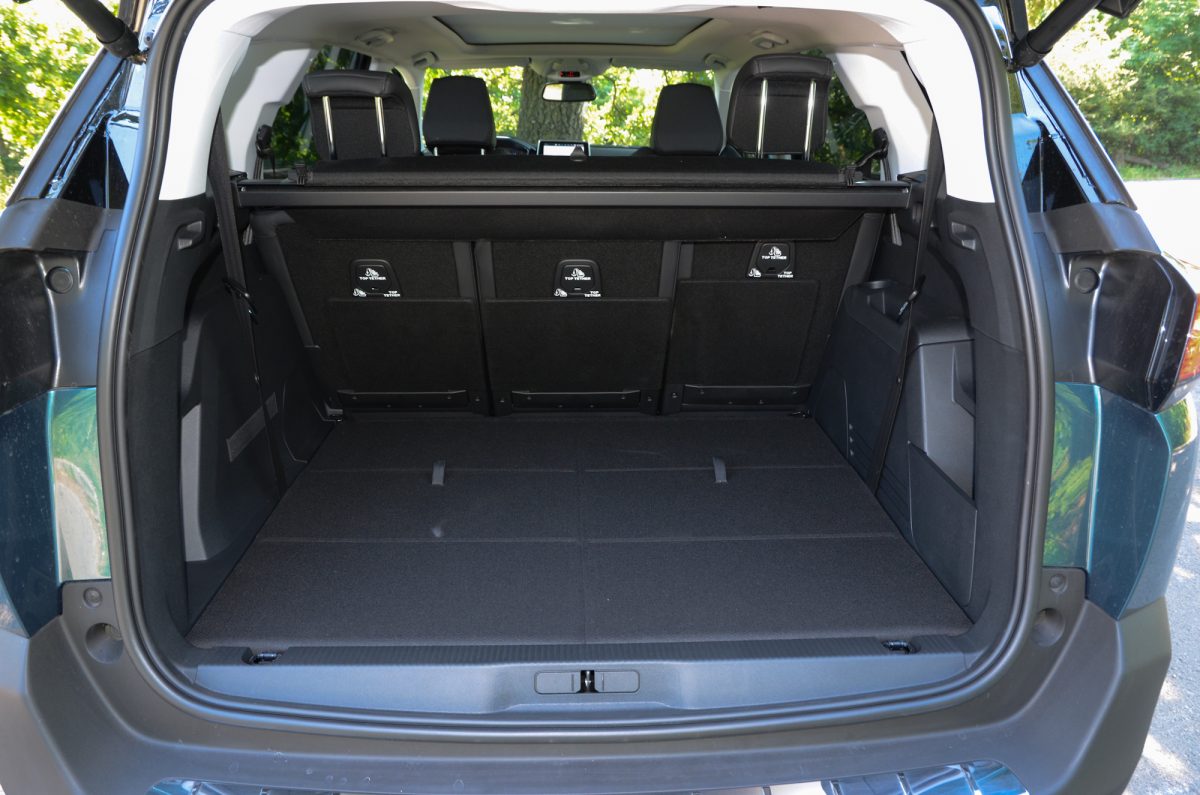 PEUGEOT 5008
