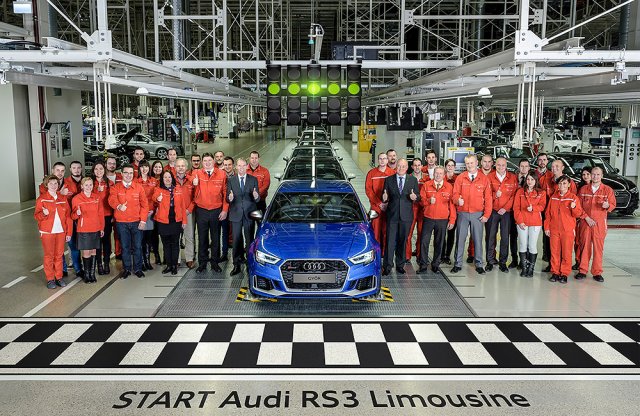 Elkészült az első Audi RS3 szedán Győrben