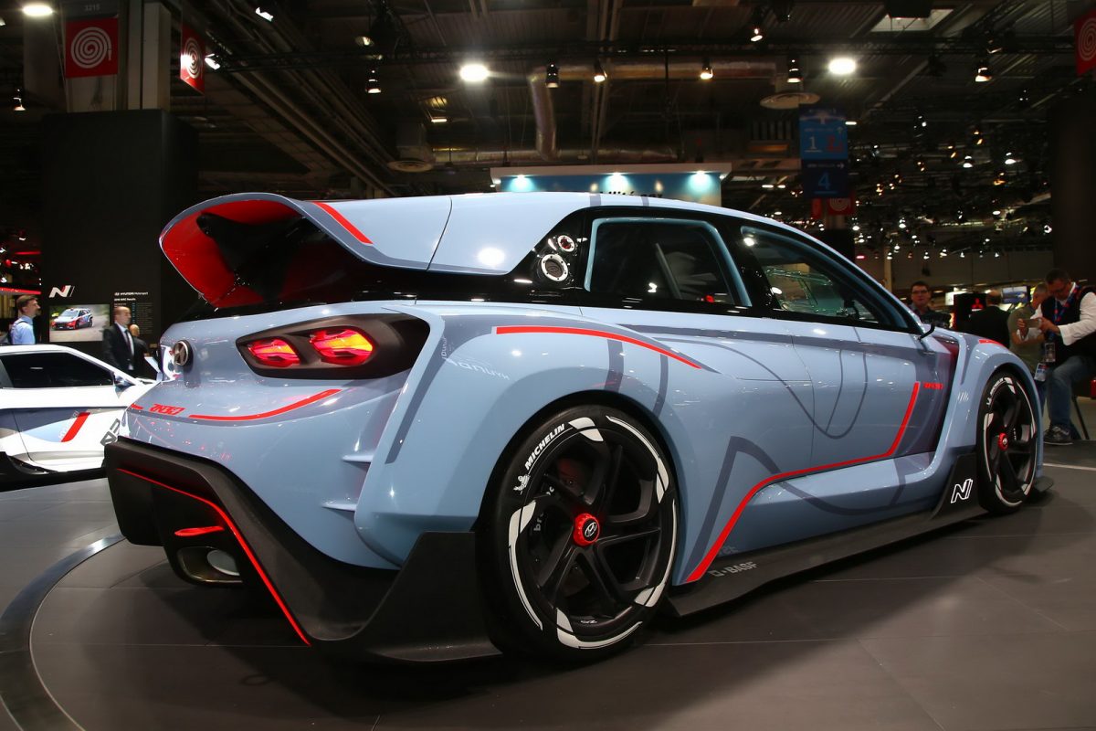 HYUNDAI