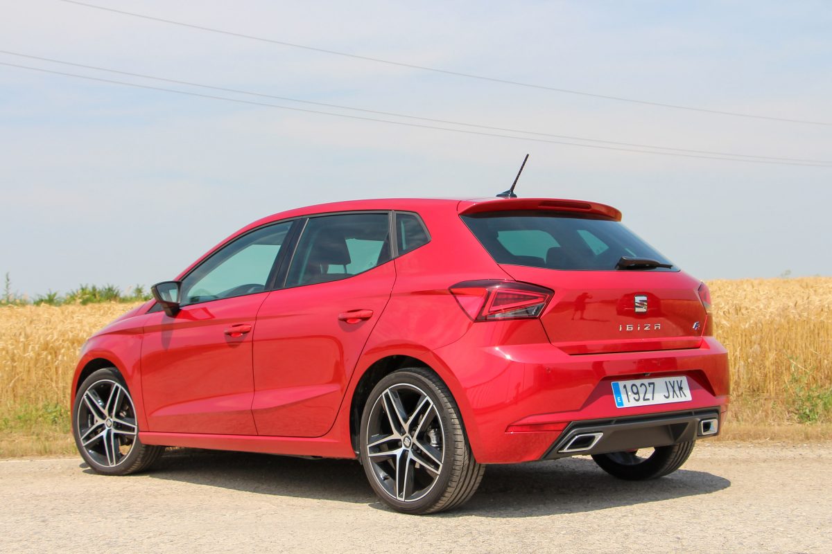 SEAT IBIZA