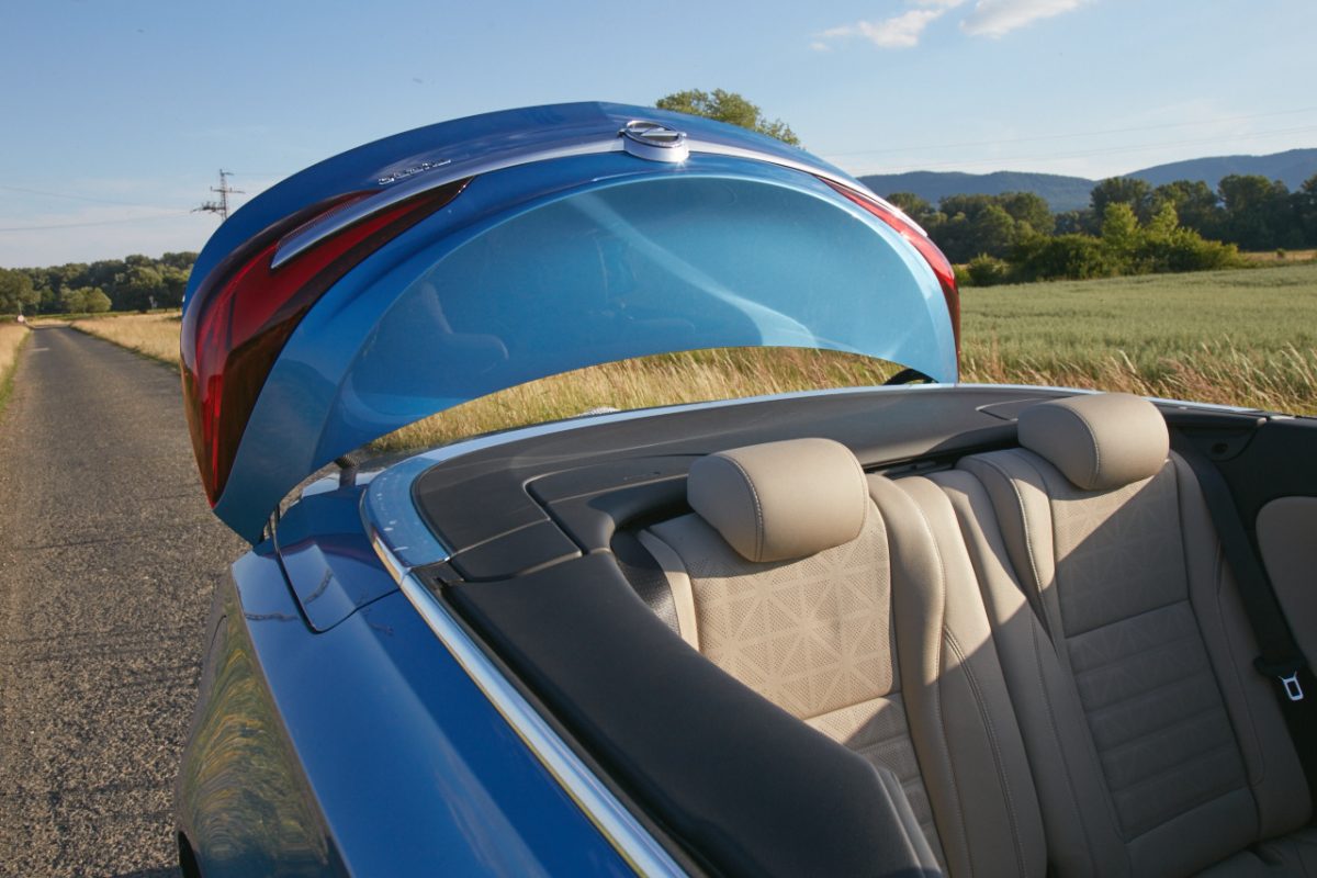 OPEL CASCADA