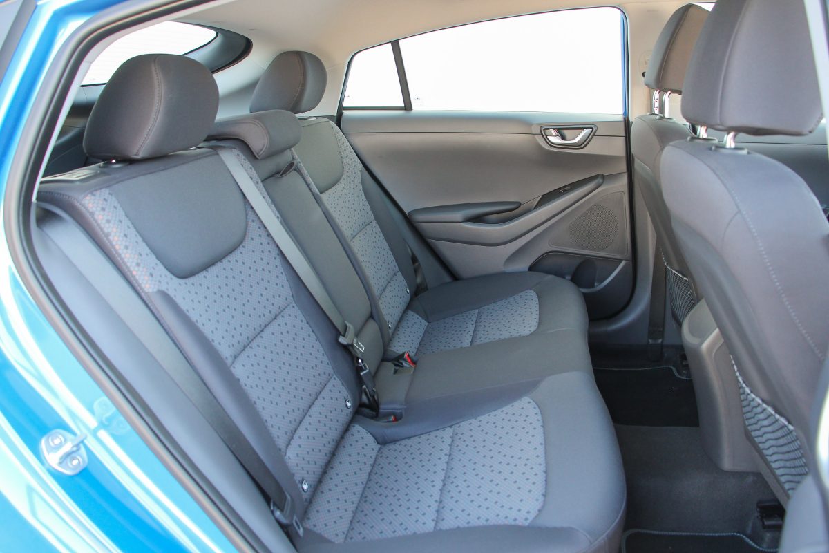 HYUNDAI IONIQ