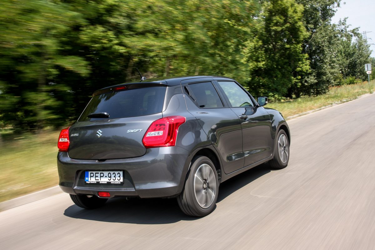 SUZUKI SWIFT