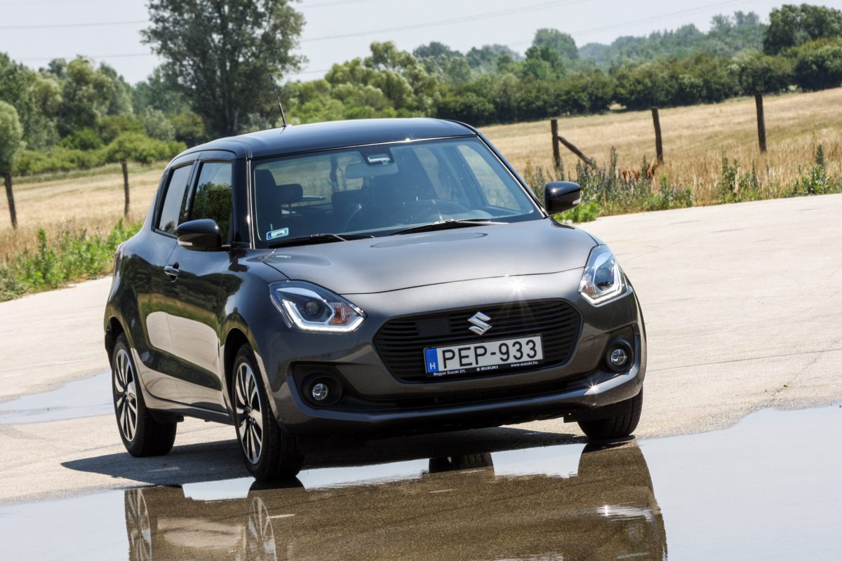 SUZUKI SWIFT