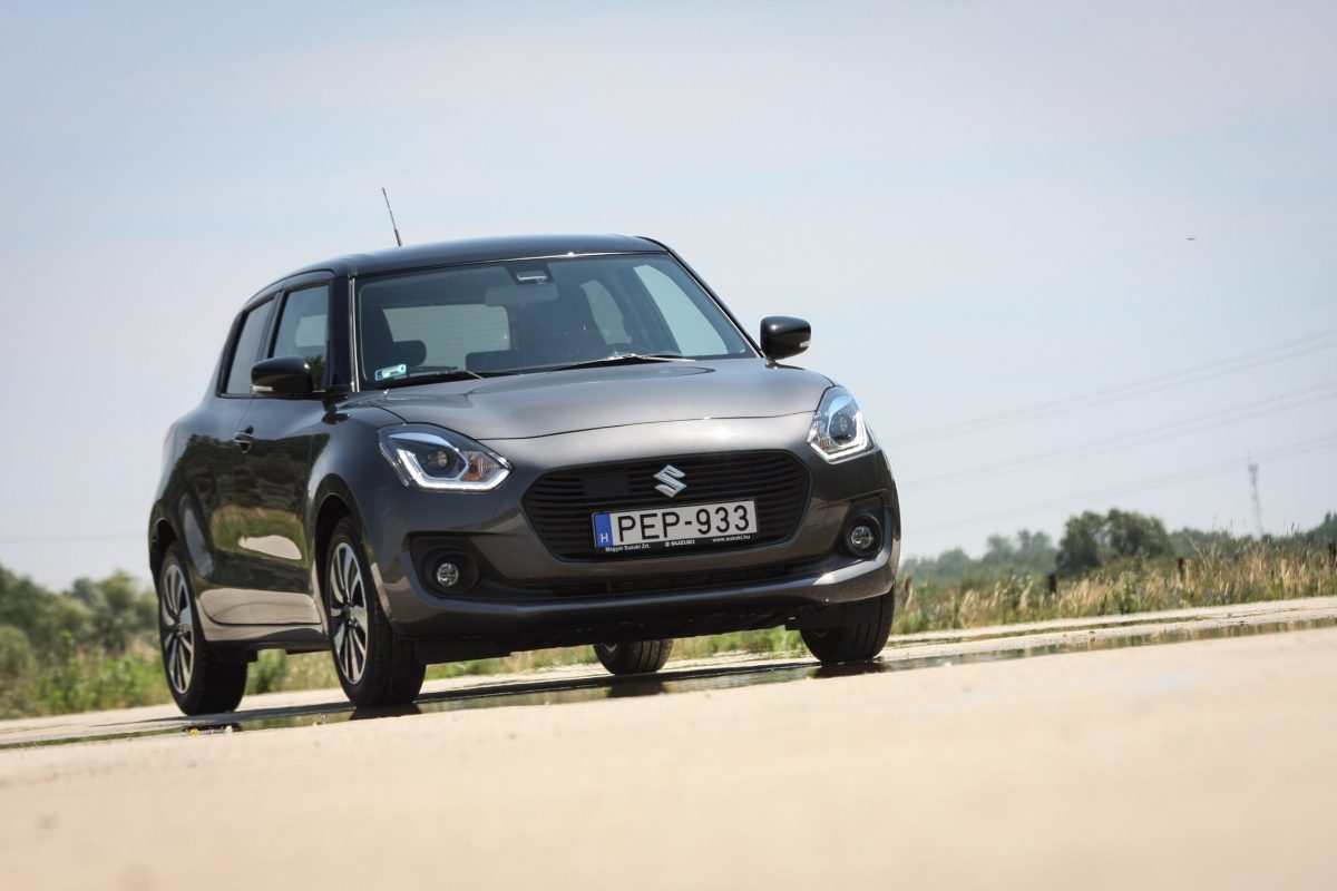 SUZUKI SWIFT