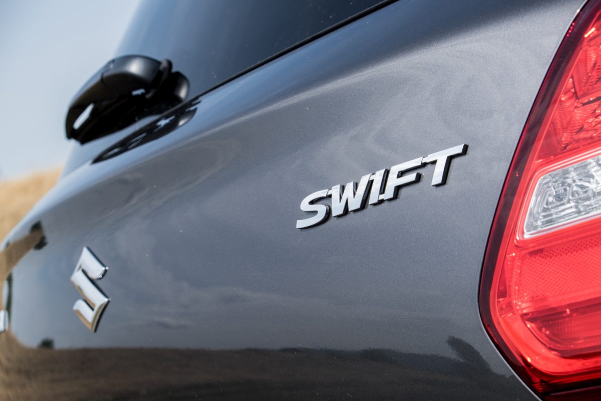 SUZUKI SWIFT