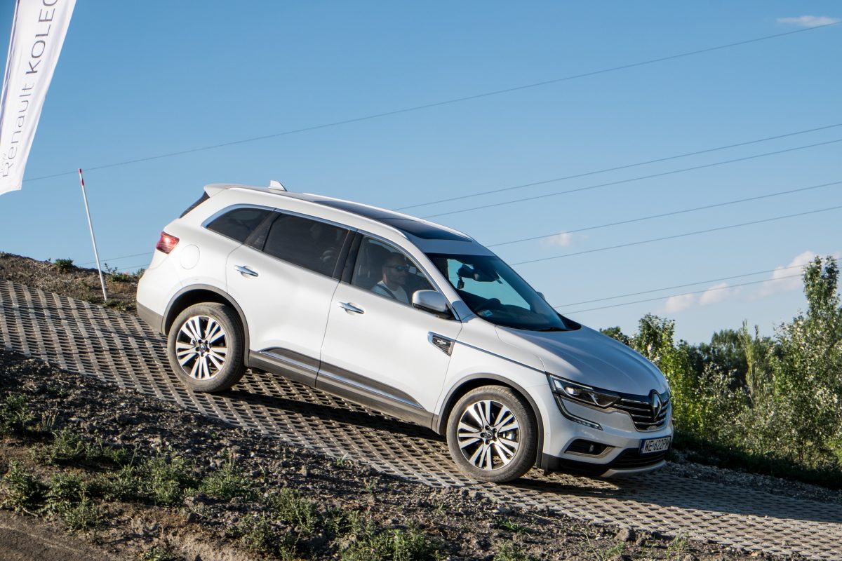 RENAULT KOLEOS