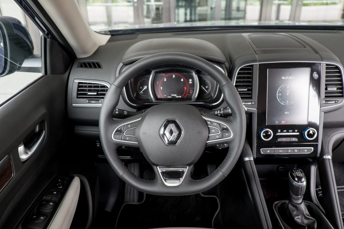 RENAULT KOLEOS