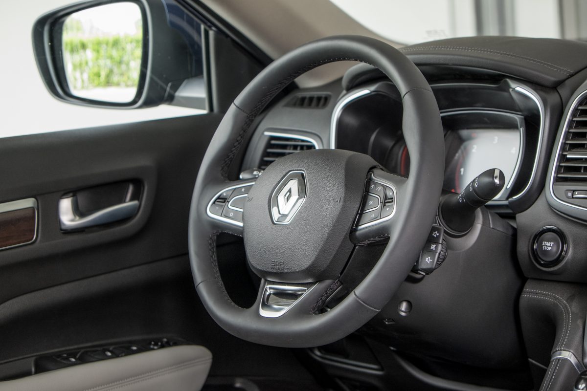 RENAULT KOLEOS
