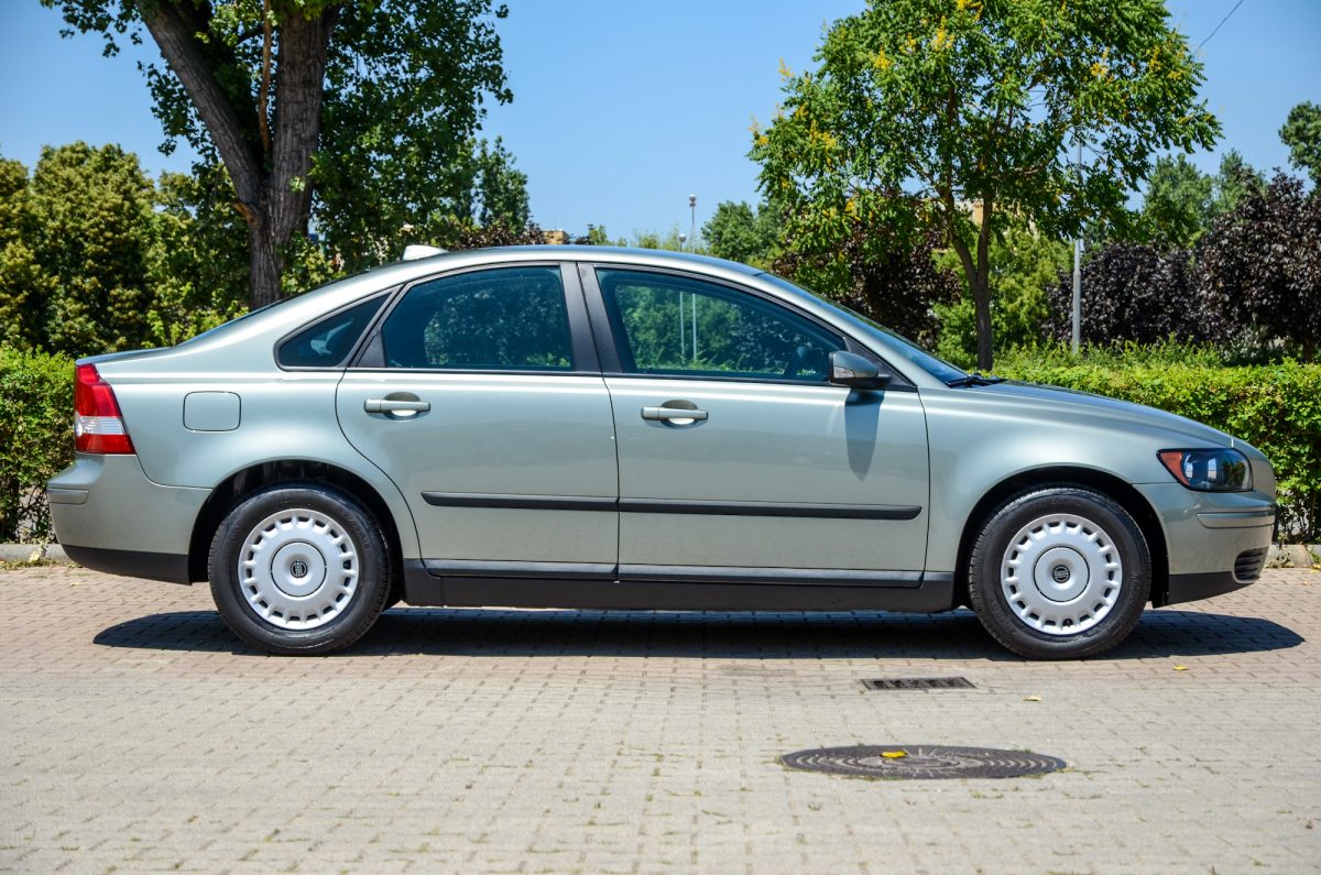 VOLVO S40