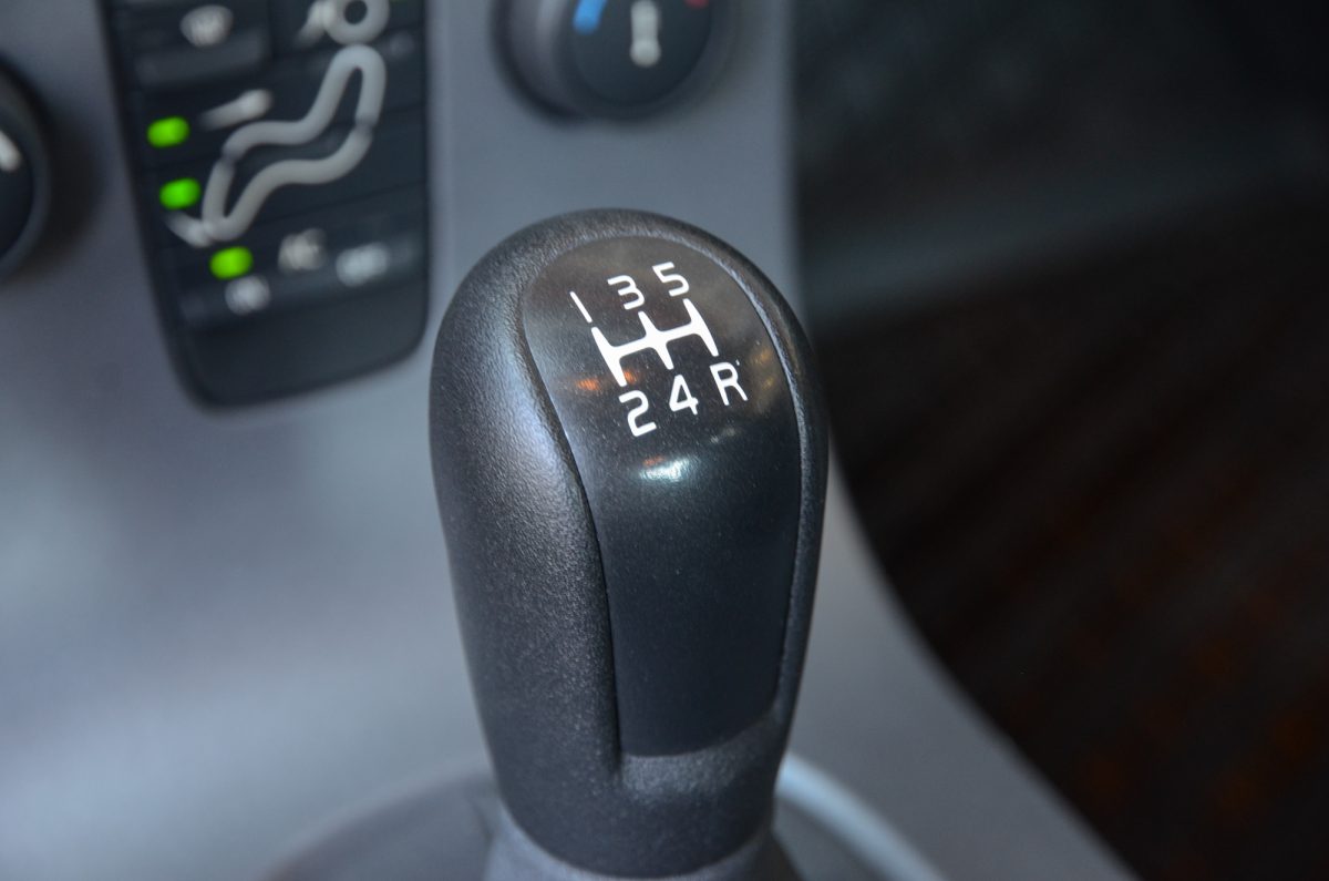 VOLVO S40