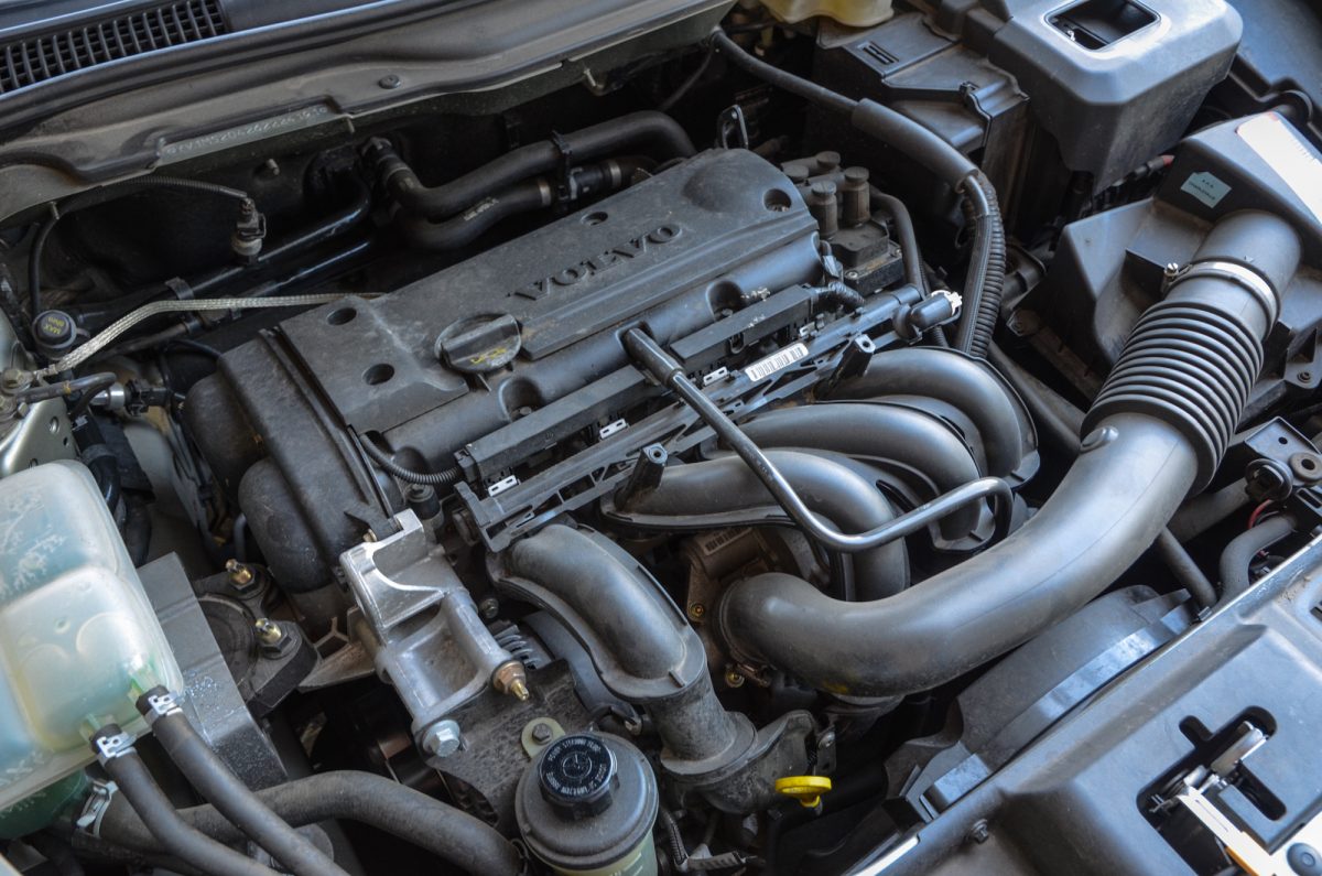 VOLVO S40