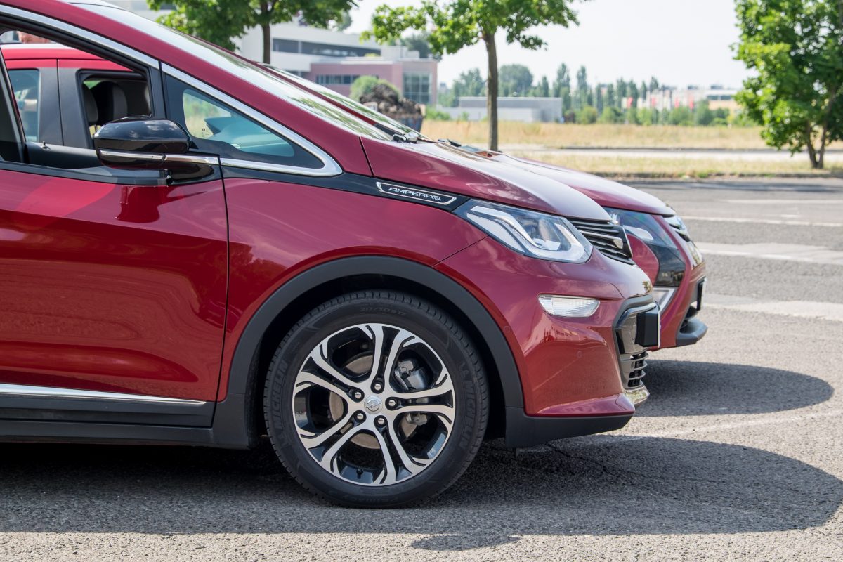 OPEL AMPERA