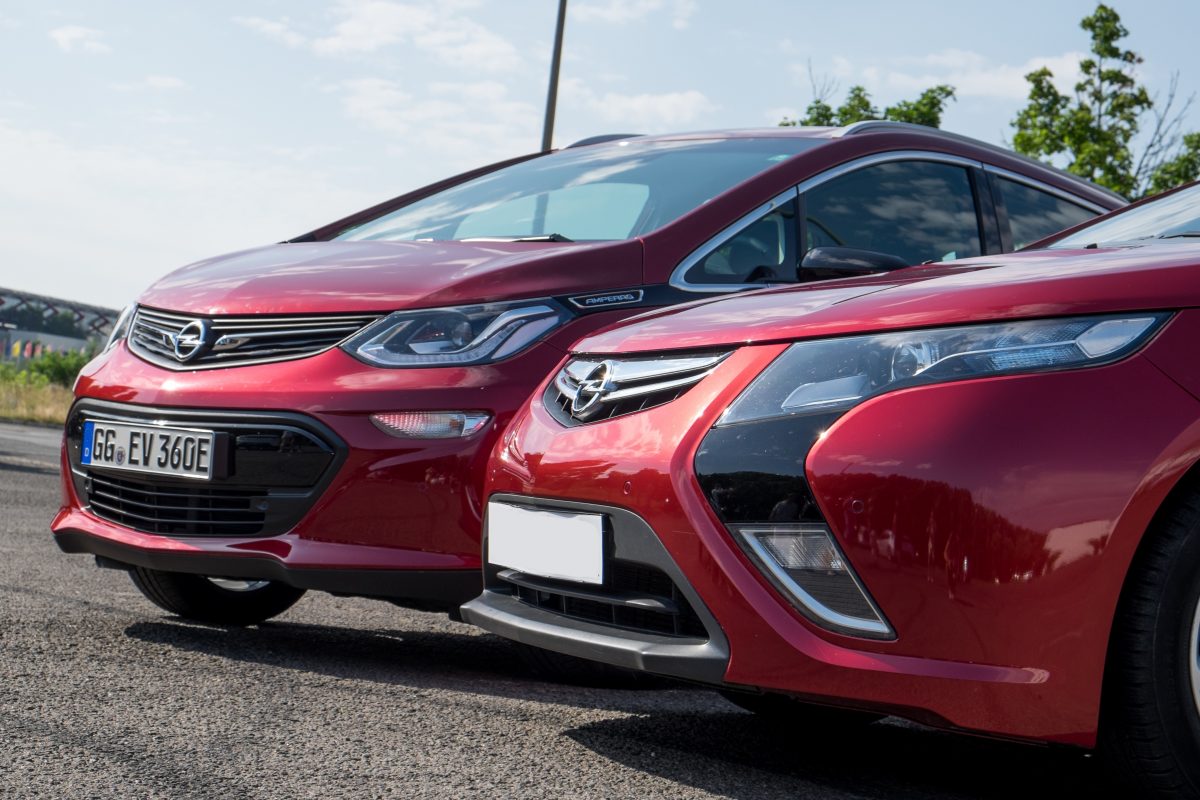 OPEL AMPERA