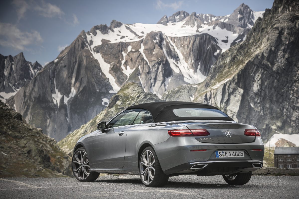 MERCEDES-BENZ E-OSZTÁLY