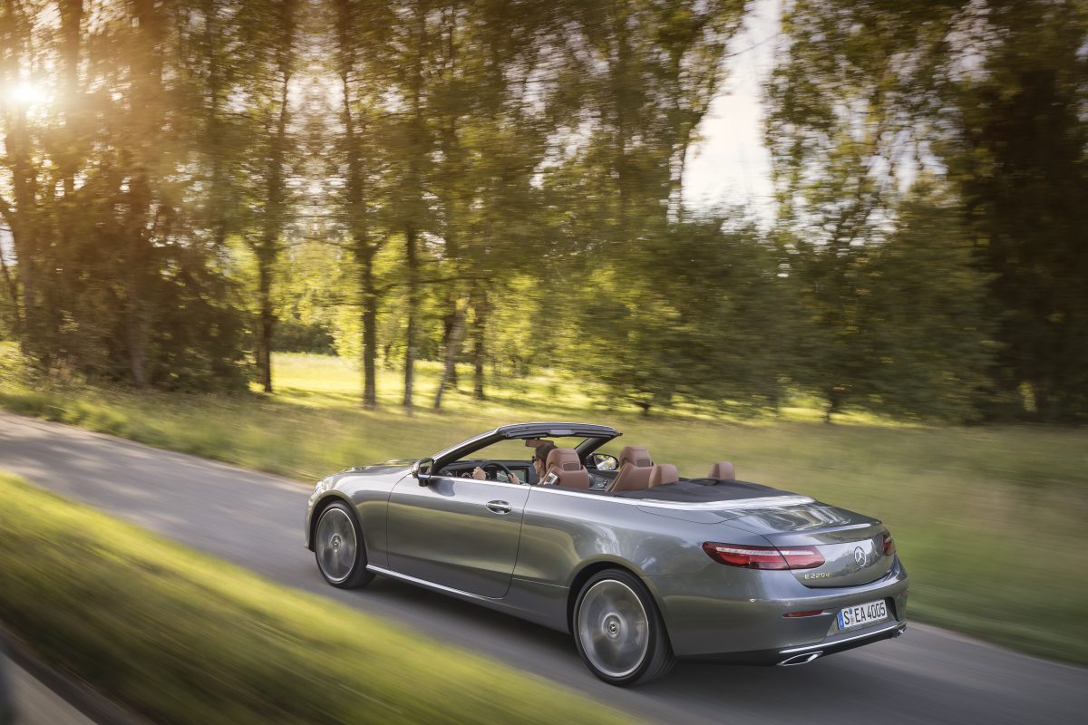 MERCEDES-BENZ E-OSZTÁLY