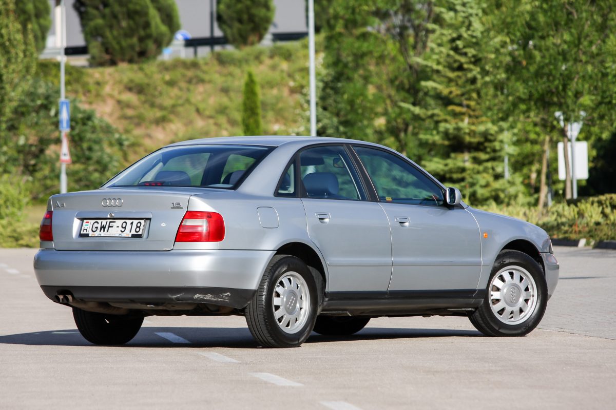 AUDI A4